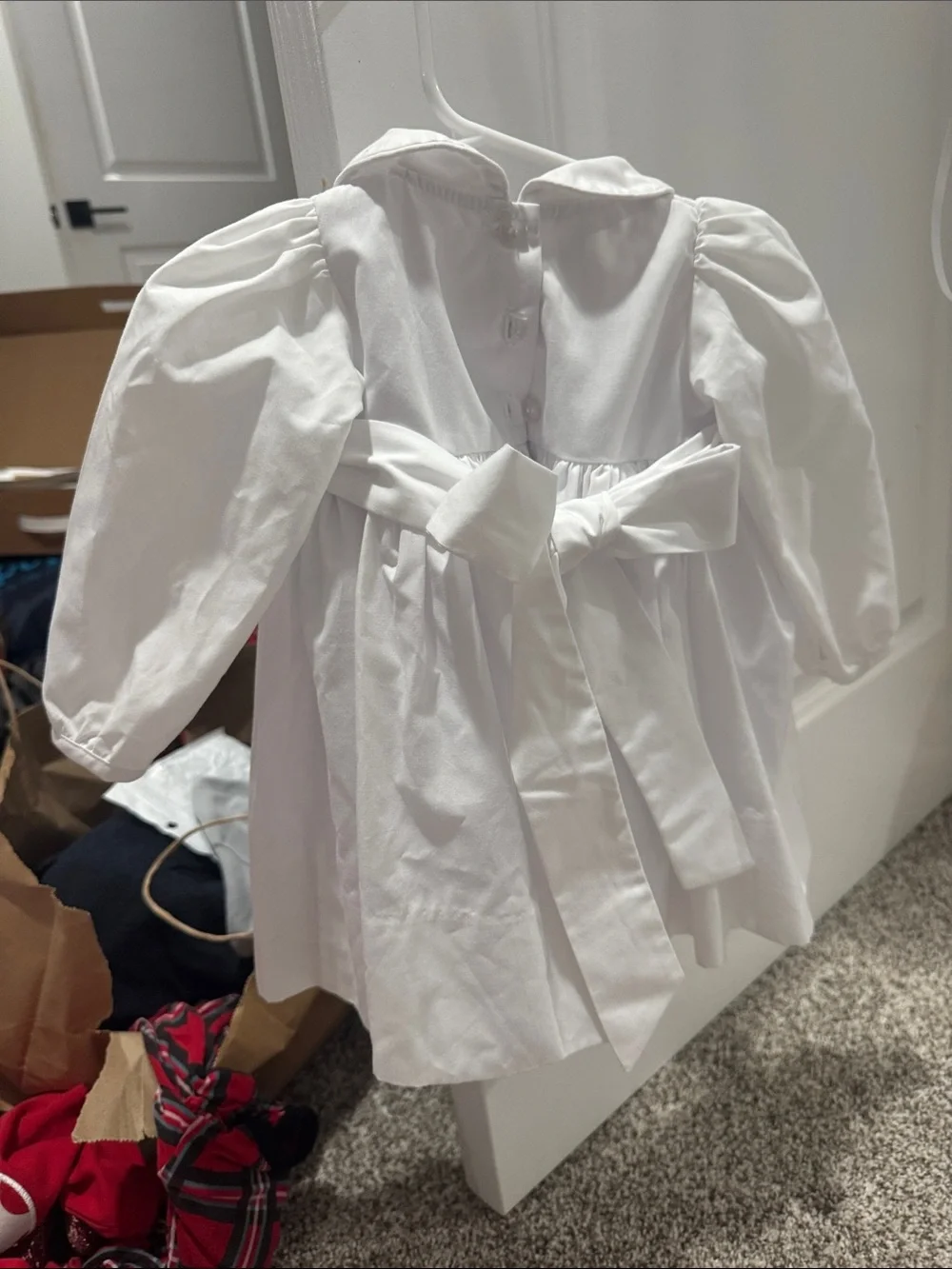 N/A classic white